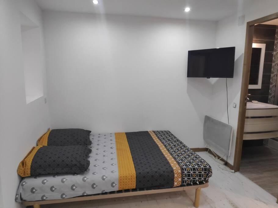 Appartement Independant Dans Maison De Village Alignan-du-Vent